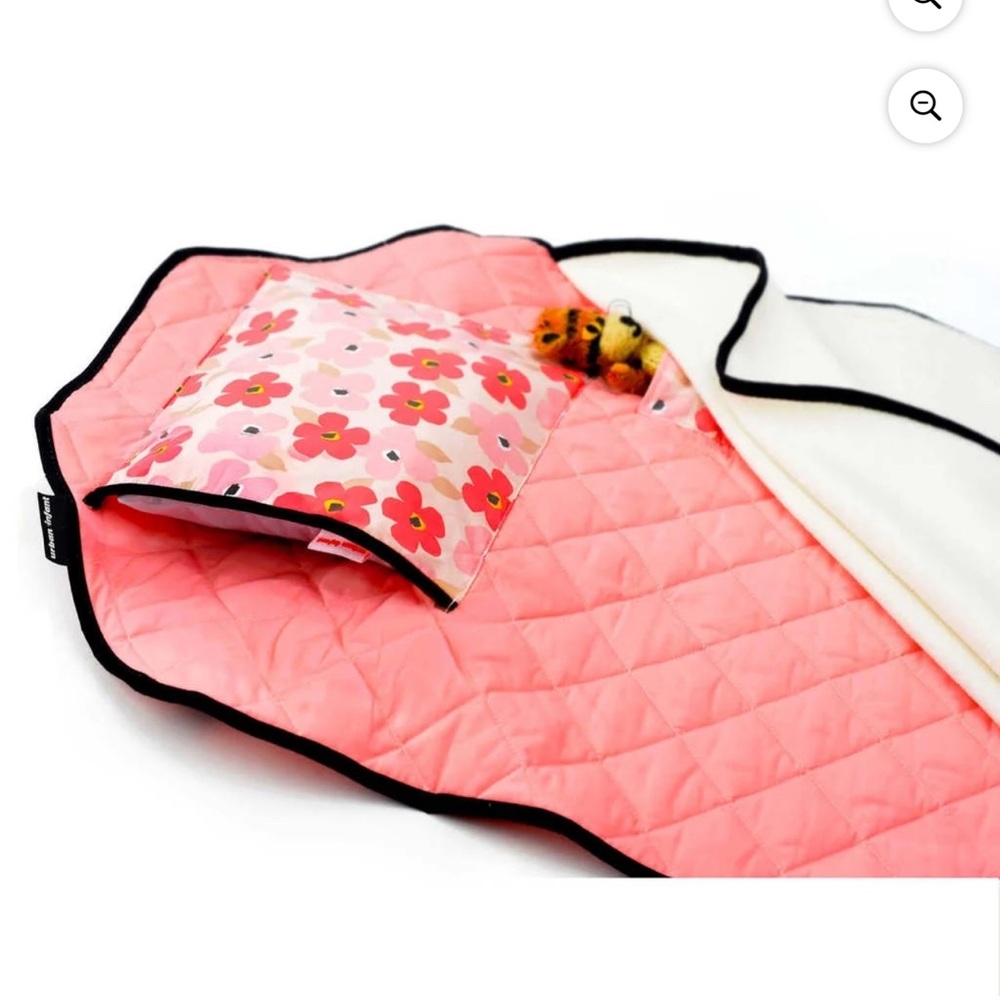 Urban Infant tot cot Kids Floral Play Mat and Pillow Set